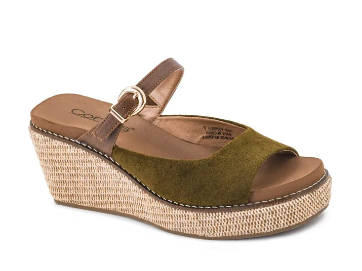 Treat Yourself Olive Wedge