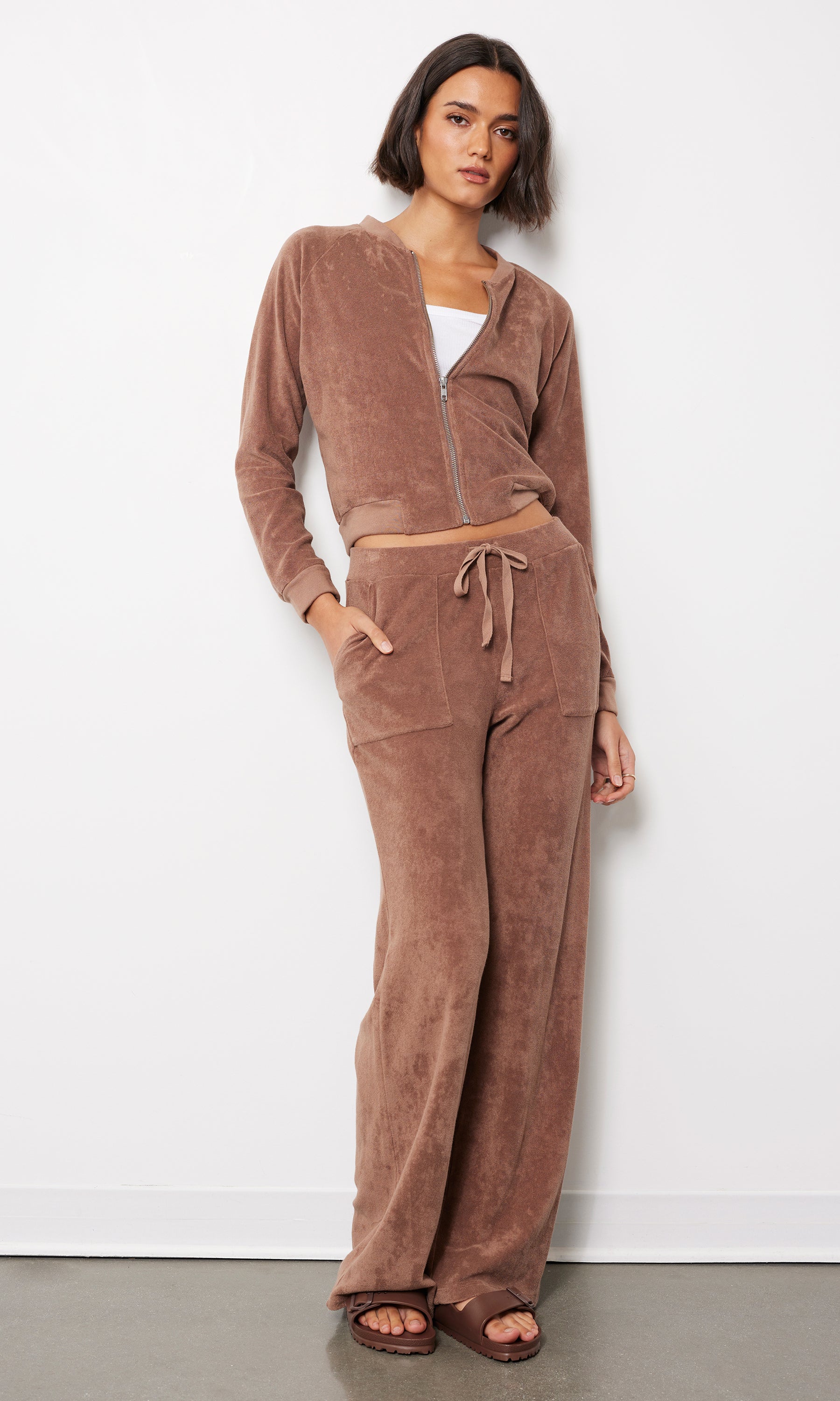 WIDE LEG PANT