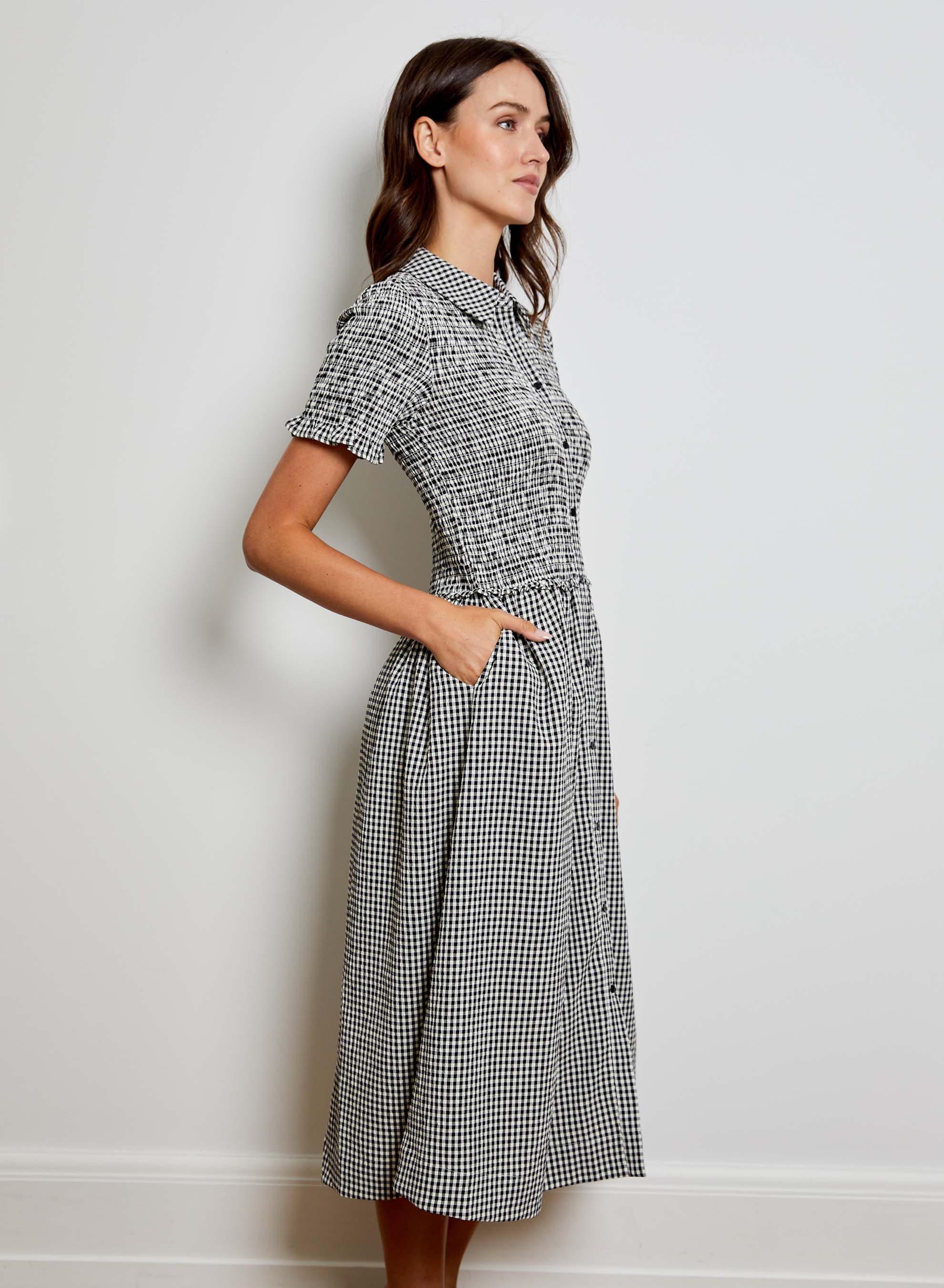 SMOCKED GINGHAM DRS