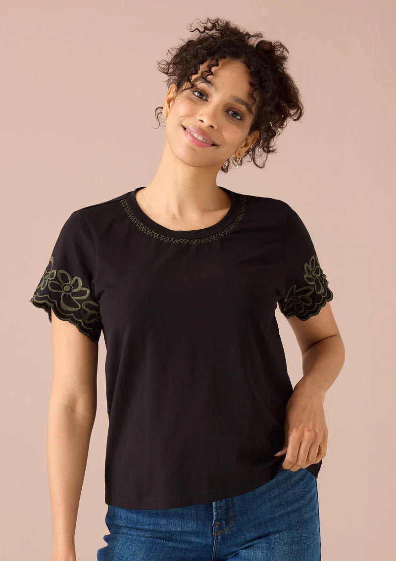 Alivia Chloe Tee