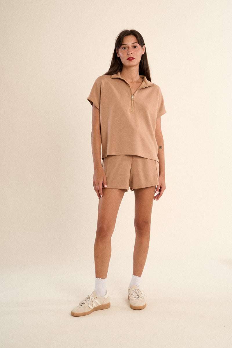 LADIES KNITTED SLEEVELESS SWEAT