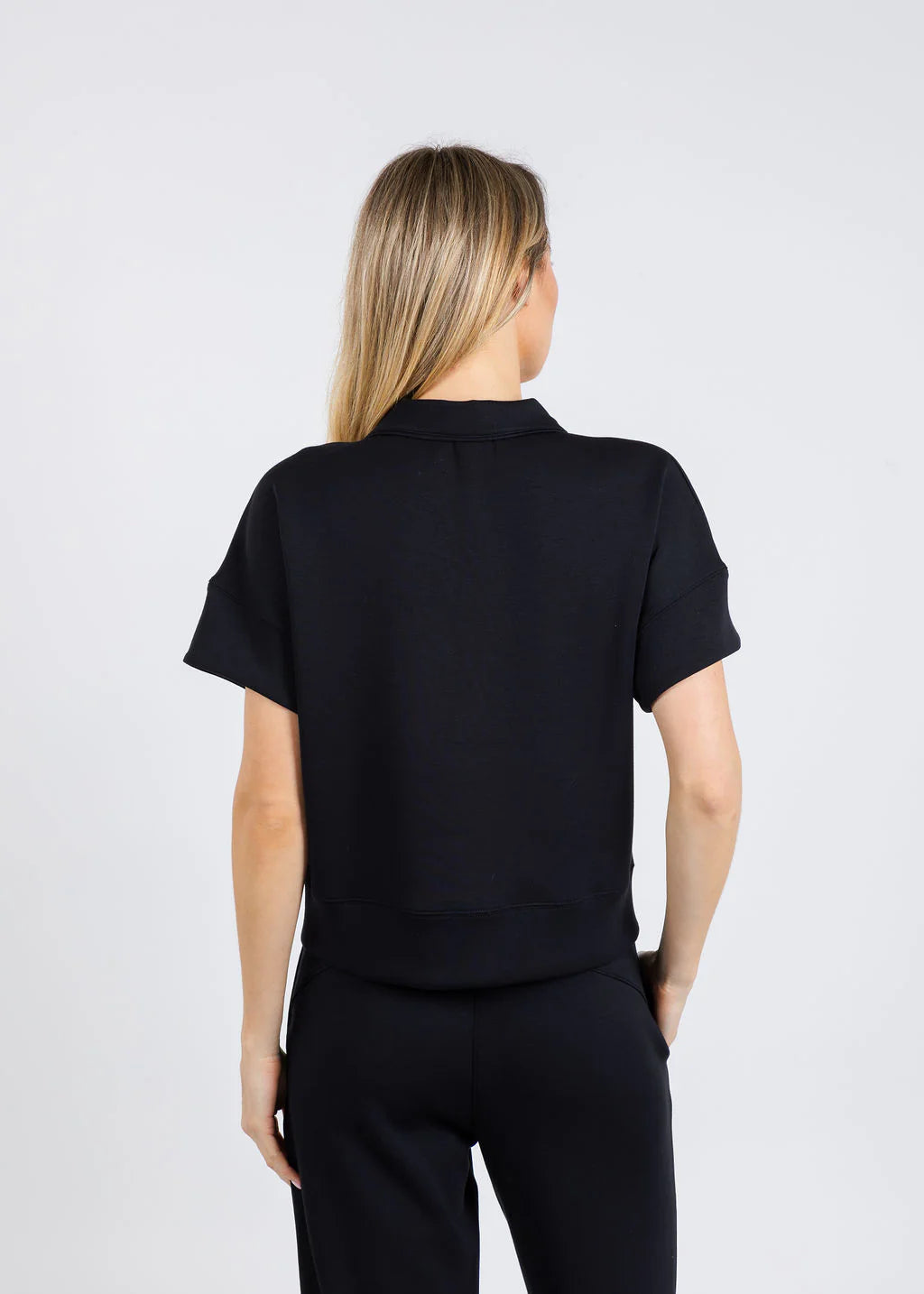 EL Comfort Zone Short Sleeve Top