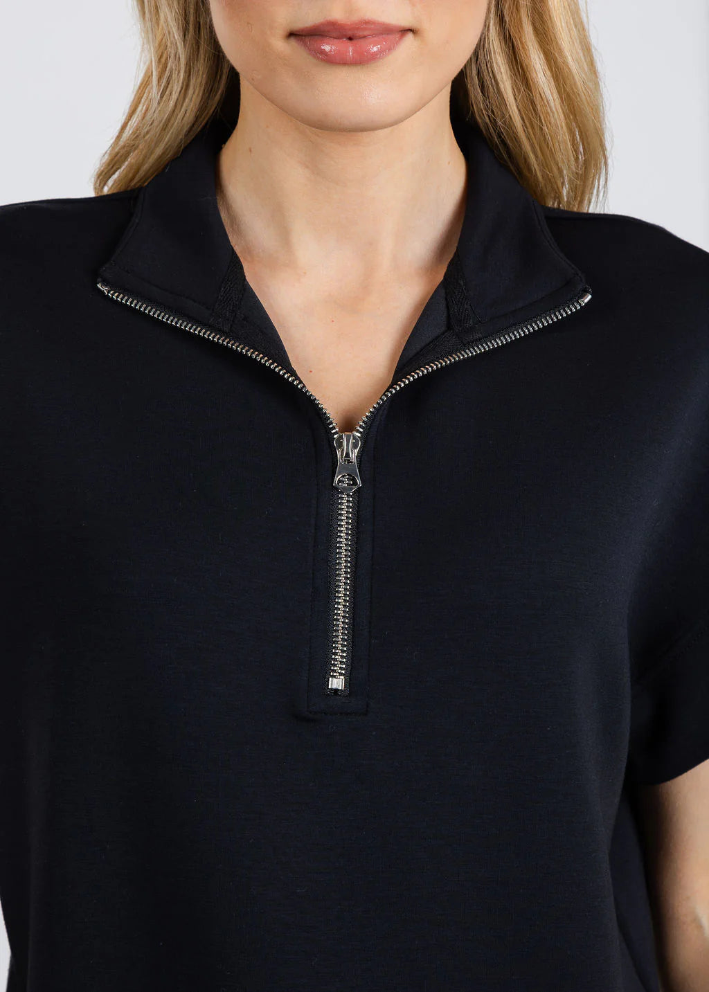 EL Comfort Zone Short Sleeve Top