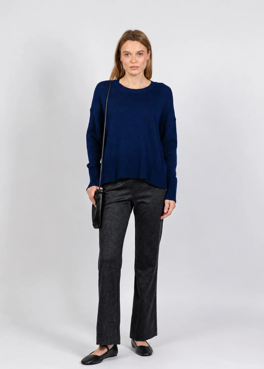 Crew Neck Pocket Sweater