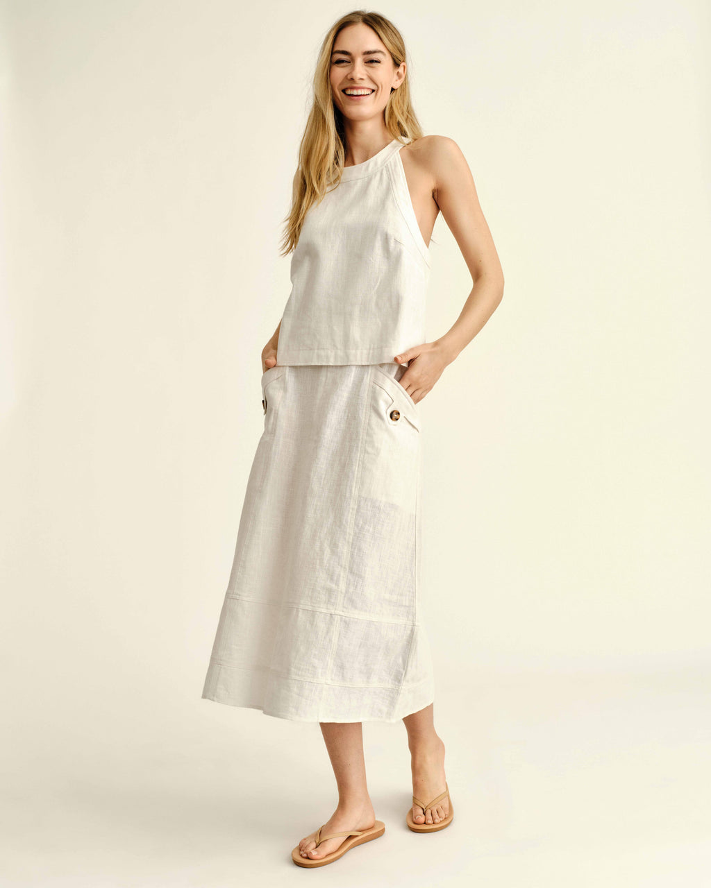 SU26 Alice Button Skirt-Bright White