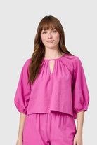 Travel Top, Raspberry