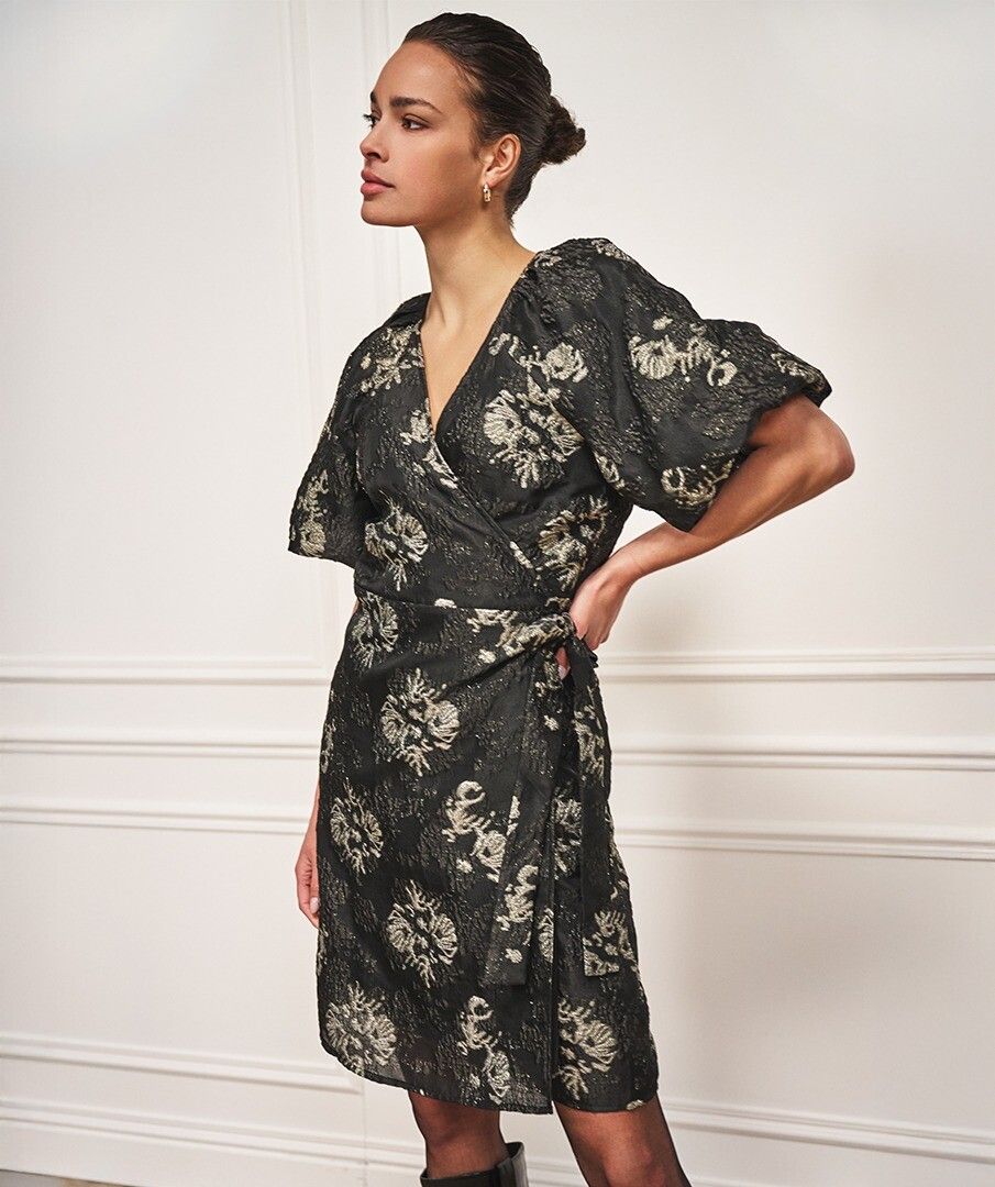 Black Wrap Dress Short